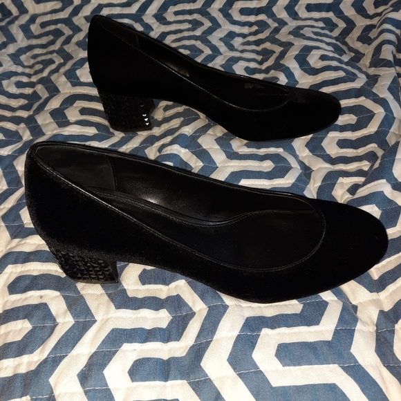 Michael korrs shoes - Picture 7 of 9